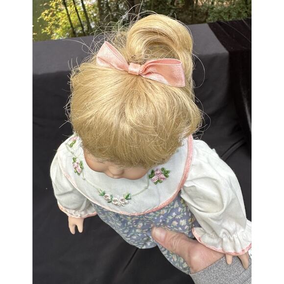 Beautiful Porcelain collectible Sleeping Baby Doll 14” Long - Picture 8 of 9